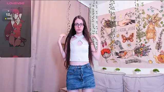 bellacatlovesmeat online show from November 2025 05:17:02 PM