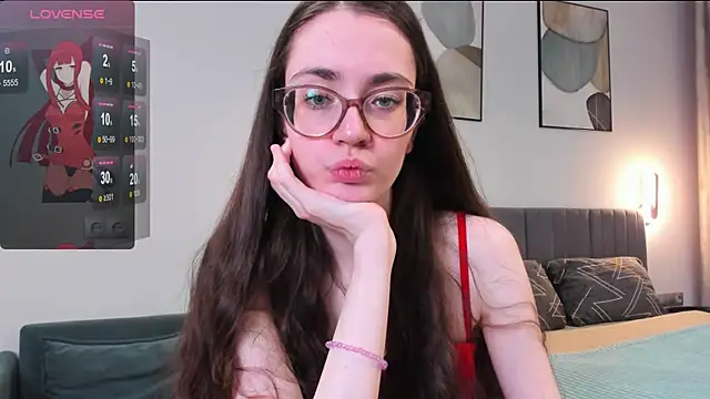 bellacatlovesmeat online show from October 2025 06:19:02 PM