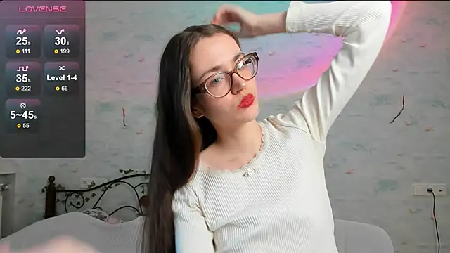 Snapshot of bellacatlovesmeat chatting on May 2026 02:43:01 PM bellacatlovesmeat online show from May 2026 02:43:01 PM