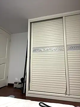 Momo-9988 online show from December 2025 04:42:01 PM