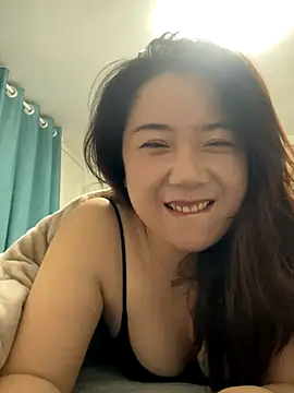 Momo-9988 online show from November 2025 04:18:01 PM