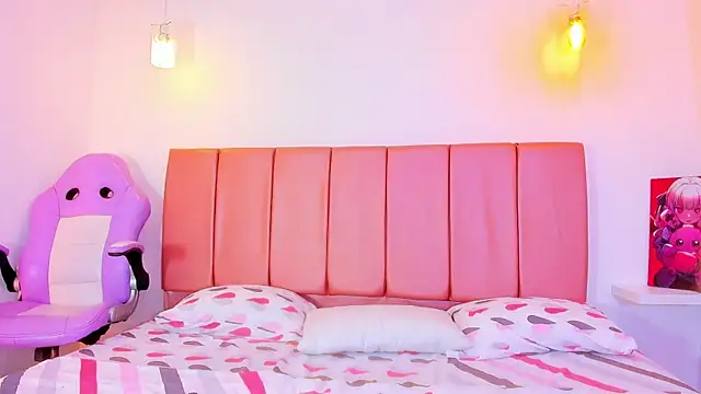 emily  walker online show from January 2026 04:41:02 AM