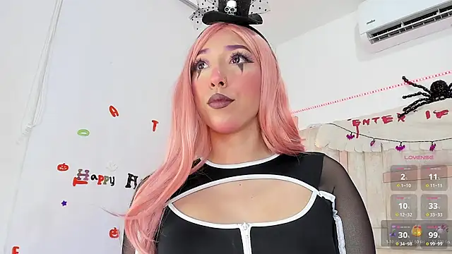 emily  walker online show from October 2025 09:54:01 PM