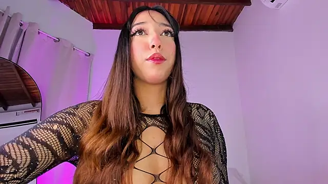 emily  walker online show from April 2026 02:59:02 AM