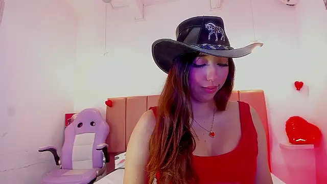 emily  walker online show from February 2026 05:41:01 AM