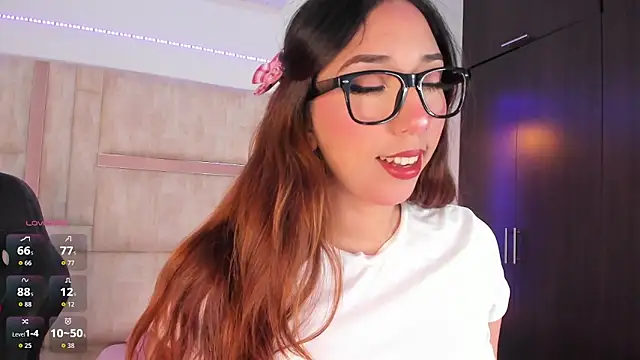 emily  walker online show from October 2025 02:57:01 AM