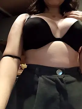 Snapshot of kisette chatting on October 2025 03:24:01 PM kisette online show from October 2025 03:24:01 PM