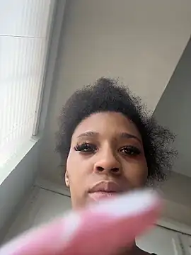 YeahhhitsBreezy online show from February 2026 09:58:02 PM