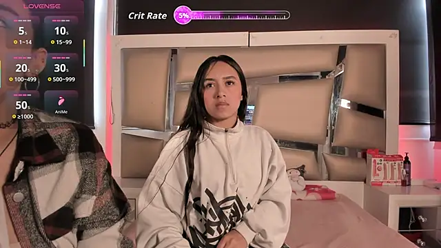 Vany and juliana online show from October 2025 12:07:01 PM