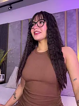 Samantha Hans online show from February 2026 09:33:02 PM