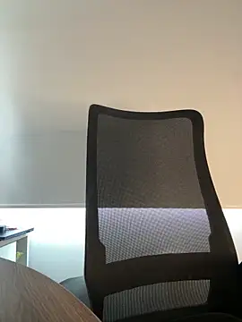 Samantha Hans online show from February 2026 08:25:01 PM