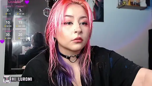 Iluromi online show from May 2026 03:04:02 PM
