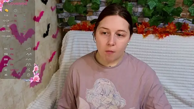 Snapshot of Belinda_Starlight chatting on October 2025 01:34:01 PM Belinda Starlight online show from October 2025 01:34:01 PM