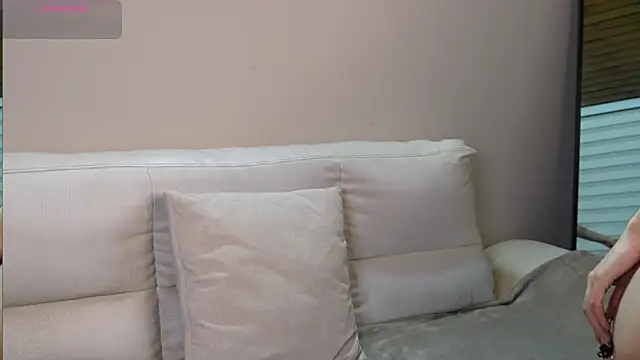 cherry bunnyx online show from May 2026 04:15:01 AM