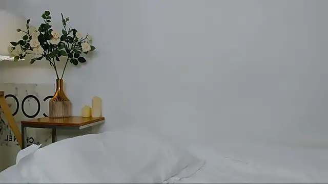 NoraAddams online show from April 2026 07:45:01 AM