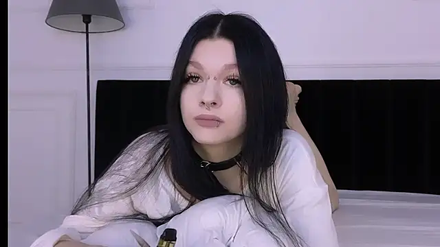 NoraAddams online show from October 2025 02:45:01 AM