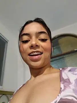 AriaBelles online show from November 2025 10:15:01 AM