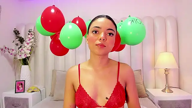 AriaBelles online show from November 2025 10:19:01 AM