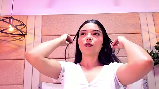 AriaBelles online show from December 2025 10:06:01 AM