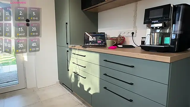 vani vibez online show from April 2026 06:26:02 AM