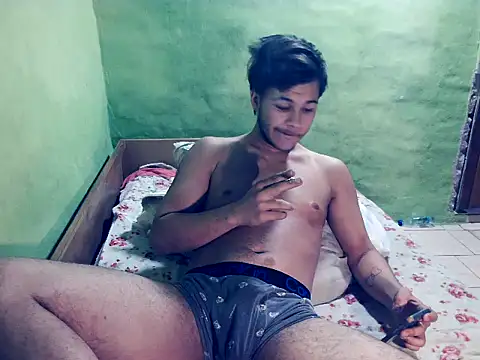 kaland69 online show from February 2026 07:44:01 PM