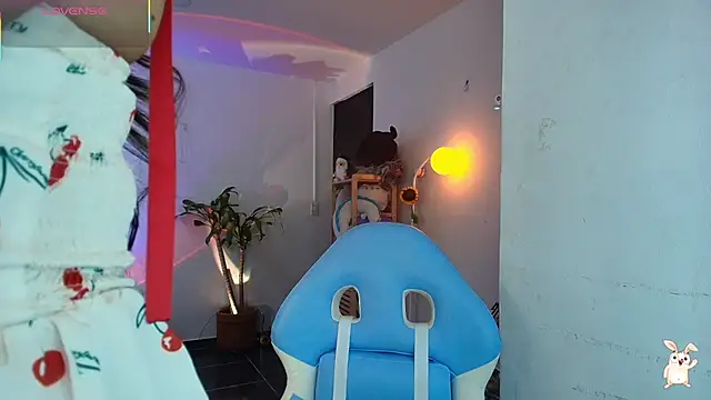 Hinata 21  online show from February 2026 08:52:02 PM