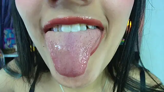 Hinata 21  online show from March 2026 05:36:01 PM