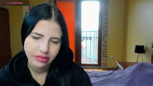 Malibu J online show from October 2025 06:34:01 AM