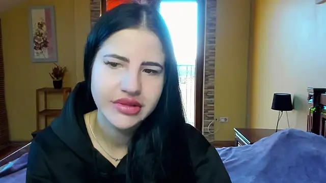 Malibu J online show from October 2025 07:07:01 AM