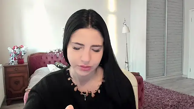 Malibu J online show from December 2025 06:52:02 AM