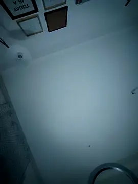 LatinaaaX online show from October 2025 12:14:01 AM