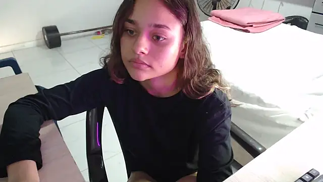 LittleCheerry69 online show from February 2026 07:36:02 PM