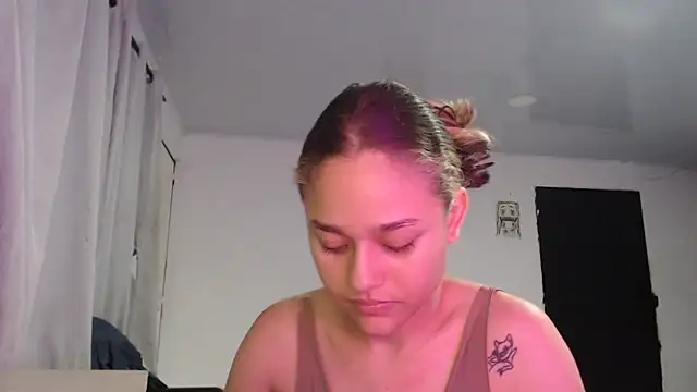 LittleCheerry69 online show from February 2026 04:29:02 PM