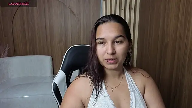 Saraah Tx online show from October 2025 02:37:02 AM