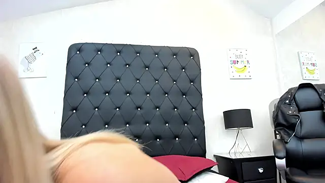 alana johnson 0 online show from March 2026 12:49:01 PM