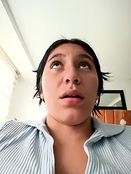   Antonella online show from September 2025 02:34:01 PM
