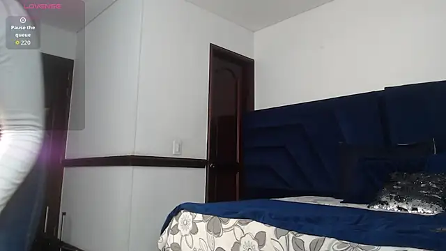 Brigith24 online show from November 2025 02:59:01 AM