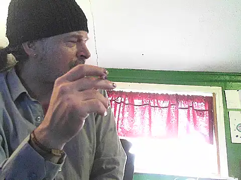HippieDad333 online show from May 2026 05:39:02 PM