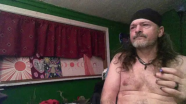 HippieDad333 online show from April 2026 04:52:01 AM