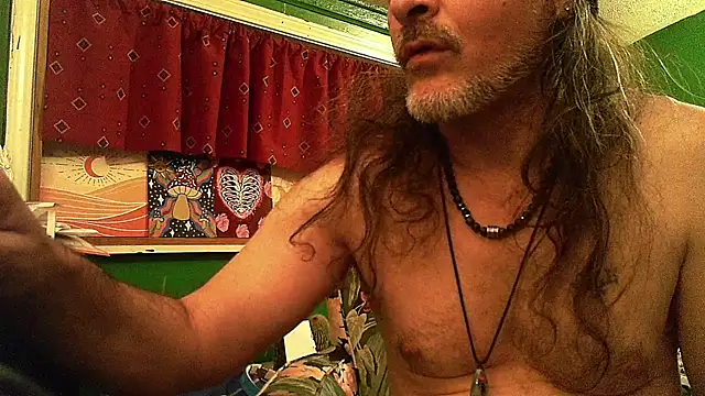 HippieDad333 online show from May 2026 09:12:02 AM