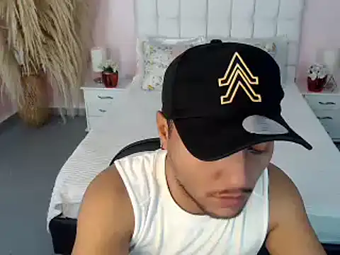 Max Rivers online show from October 2025 11:55:01 AM
