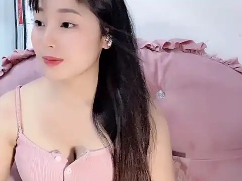 Snapshot of Lie_liee chatting on June 2026 01:27:01 PM Lie liee online show from June 2026 01:27:01 PM