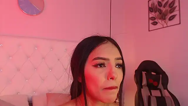 Liv20  online show from February 2026 07:46:01 PM