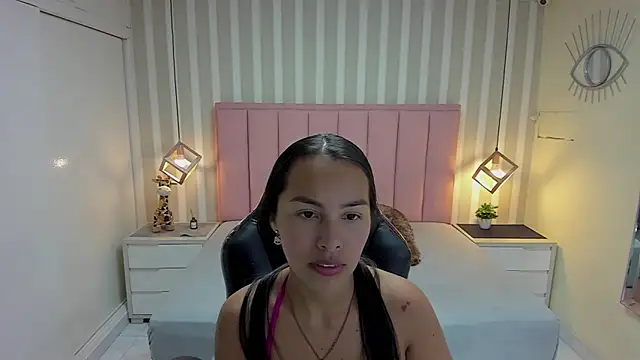 SAMANTHABENET online show from February 2026 07:14:01 PM