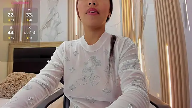 SAMANTHABENET online show from April 2026 08:20:02 PM