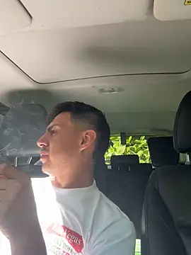 Snapshot of juanjR11 chatting on October 2025 03:02:02 PM juanjR11 online show from October 2025 03:02:02 PM