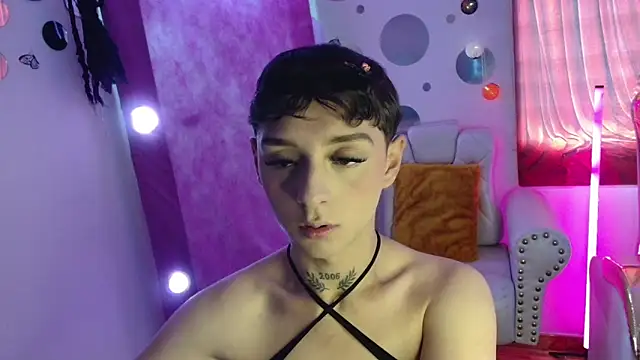 David Fox01 online show from November 2025 07:17:02 PM