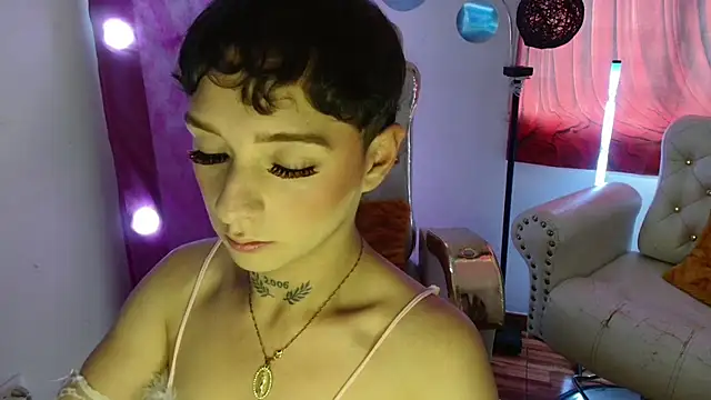 David Fox01 online show from December 2025 07:09:02 PM