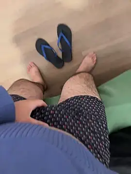 herinhos38 online show from September 2025 08:20:01 AM