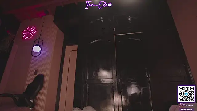 Iam elii1 online show from April 2026 09:07:01 PM